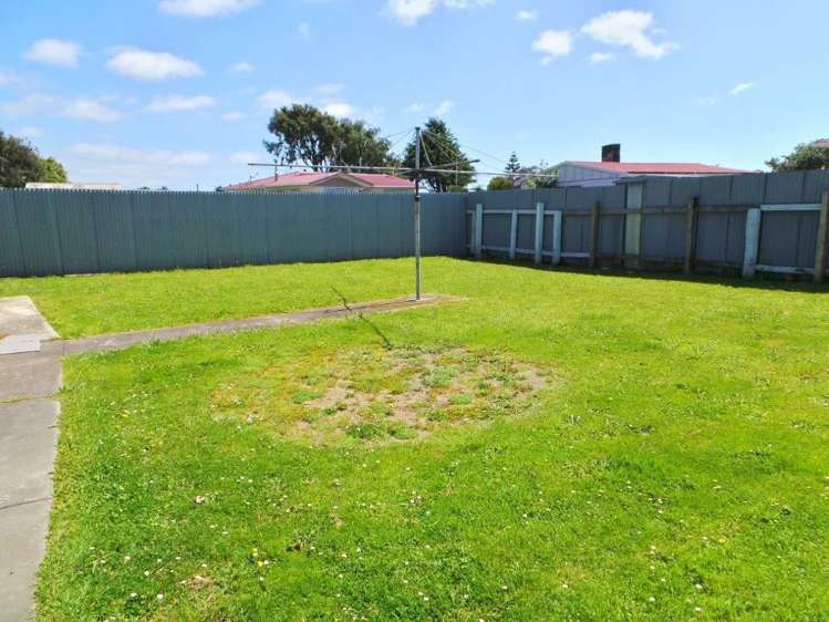 32 Heather Street Levin_5