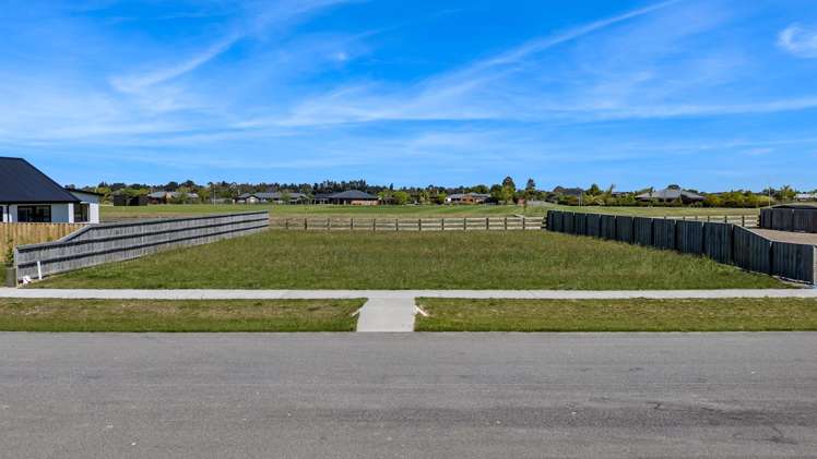 16 Plover Avenue Amberley_6