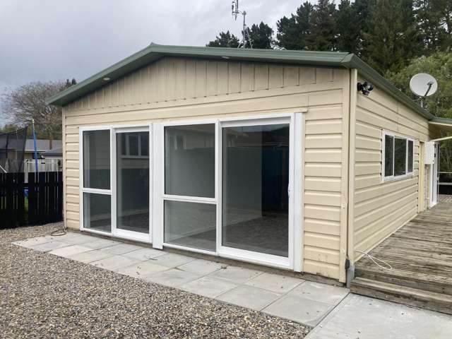 Two tidy Bedrooms Near Hospital