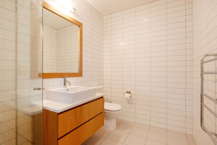 19C/9 Chews Lane Wellington Central_9