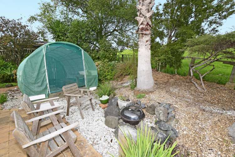 21 Pakiri Road Leigh_24