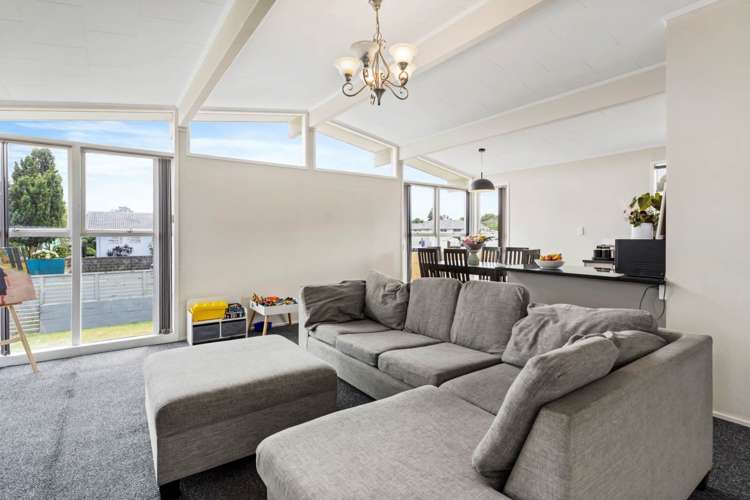 9 Serrano Place Clover Park_5