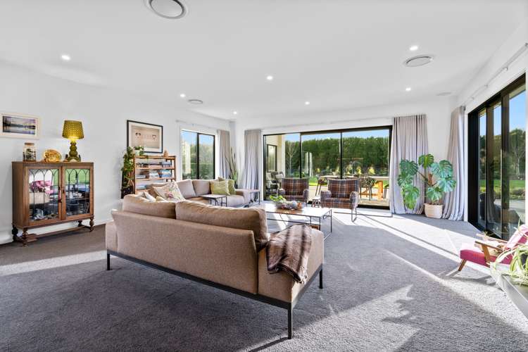 8 Lochend Close Waihopai_5