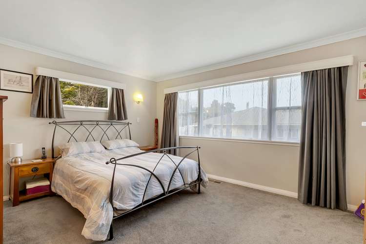 46 Kiwi Crescent Tawa_9