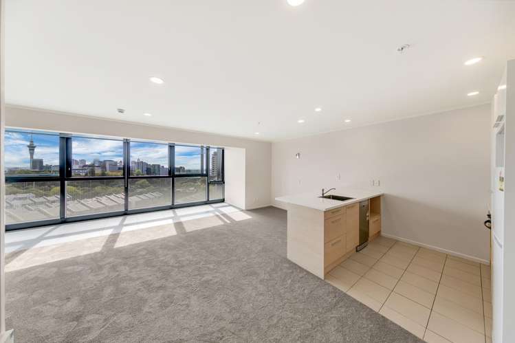 5p/16 Burton Street Grafton_6