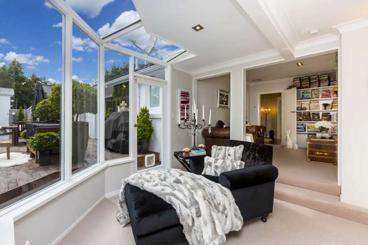 385 Fergusson Drive Heretaunga_16