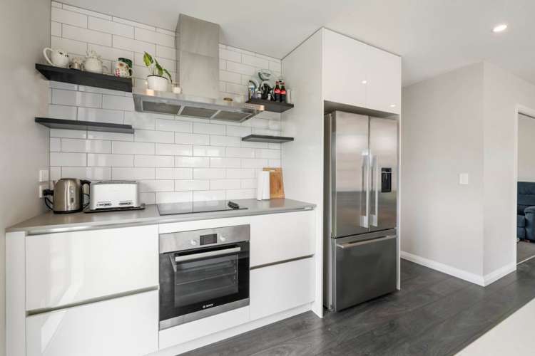 19 Raymond Grace Avenue Huapai_5