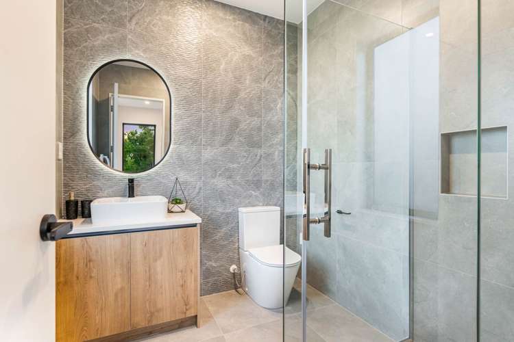 77 Skulander Crescent Millwater_14