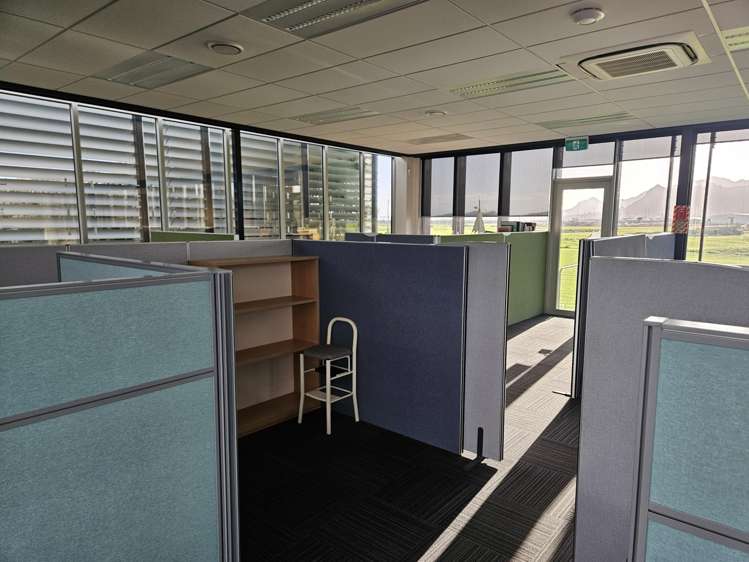 West wing/8 Marsden Bay Drive Marsden Point_5