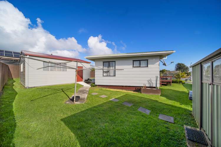 10 Leila Place Clover Park_15