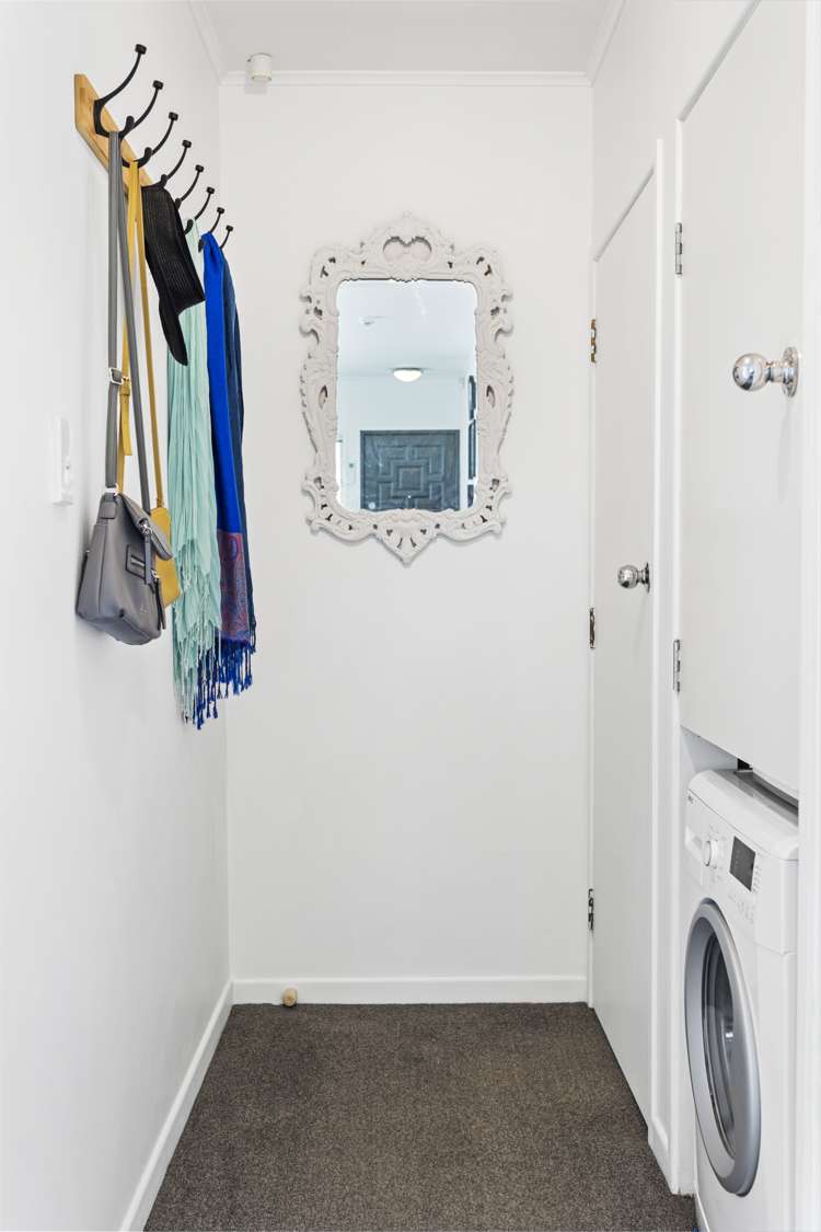 1/2a Eskdale Road Birkdale_21