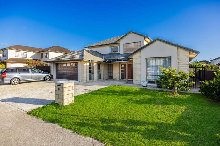 87 Middlefield Drive_1