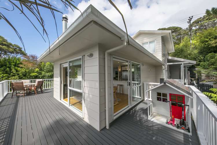 418 Huia Road Laingholm_13