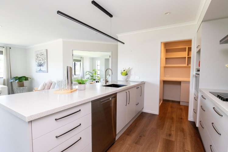 39 Costello Drive Ngatea_7