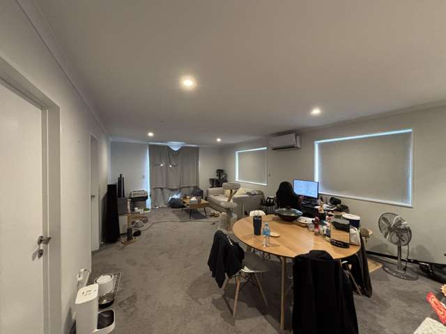 18 Saddler Lane Yaldhurst_2