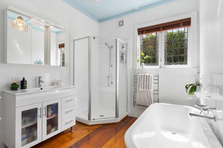 1 Westbourne Road Murrays Bay_28