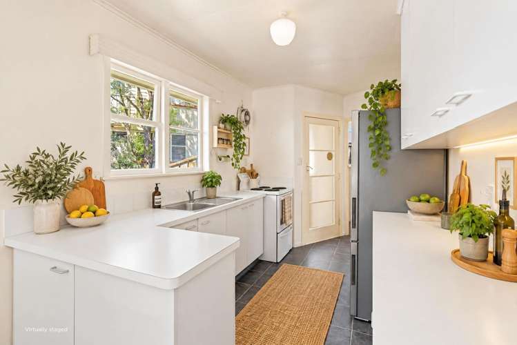 5 Grange Park Avenue Raumati South_4