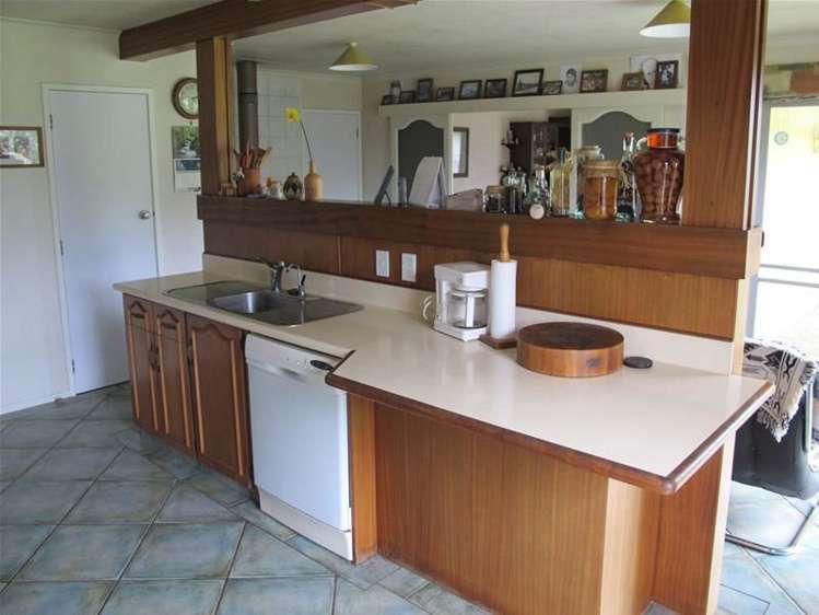 174 Main South Road Green Island_14