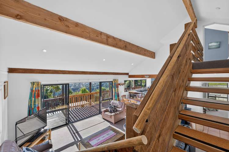 6 Doris Faigan Lane Charteris Bay_17