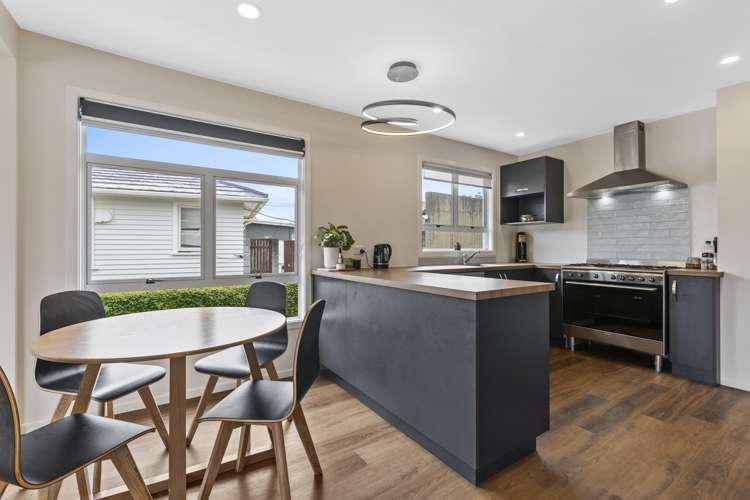 14 Cowling Road Hurdon_7