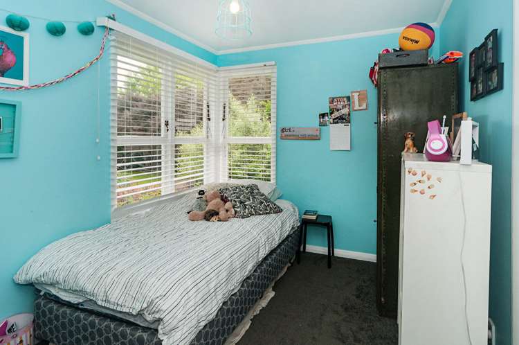 38 Weybridge Crescent Glen Innes_13