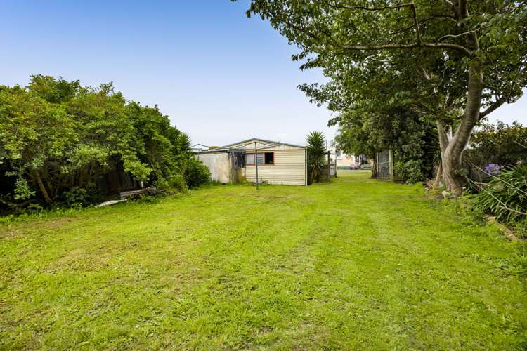 14 Vogel Street Hawera_17