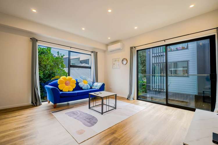 1/53 Aranui Road_1