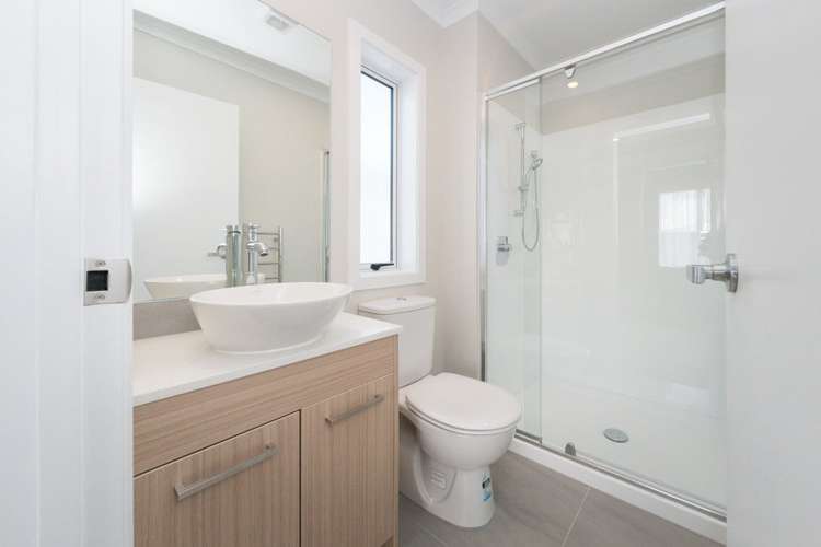 22 Fernly Rise Flat Bush_4