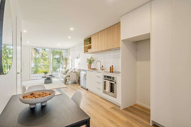 Unit 11/1 Nikau Grove Woburn_4