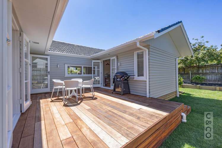 2 Queen Street Riverhead_33