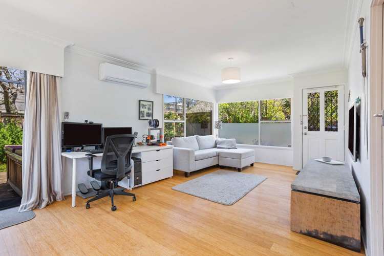 1/17 Thornton Road Milford_1