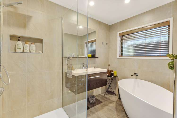 841 Waiwhero Road Ngatimoti_14