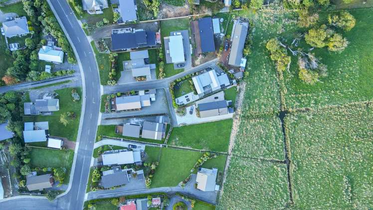 2 Wineberry Lane Ohakune_8