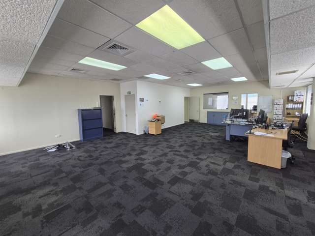 9/295 Lincoln Road Henderson North_2