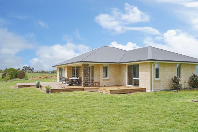 330 Catherwoods Road Cust_16