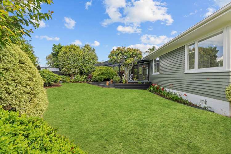 29 Swan Crescent Pakuranga_6
