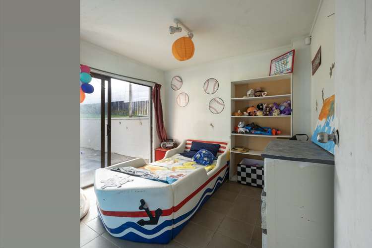 53 Zita Maria Drive Massey_5