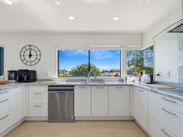 6 Thornlea Drive Welcome Bay_3