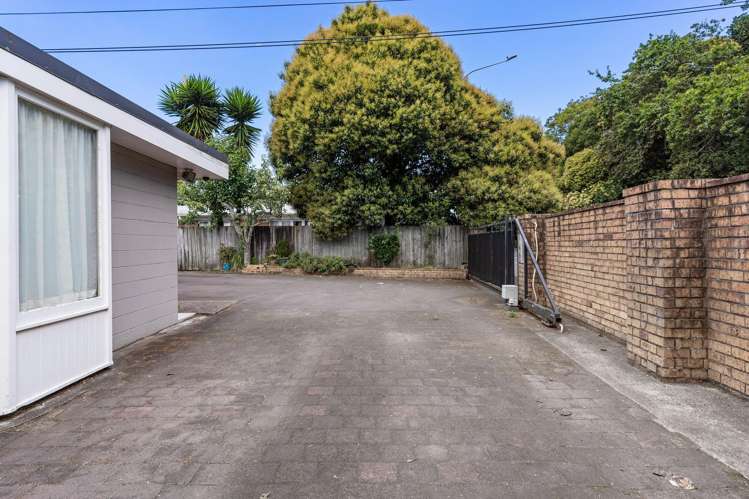 92 Gillies Avenue Epsom_12