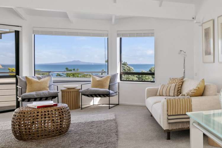 19 Zita Avenue Matakatia_9