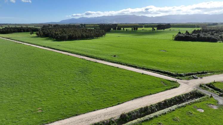 1807 Kahutara Road Kahutara_22