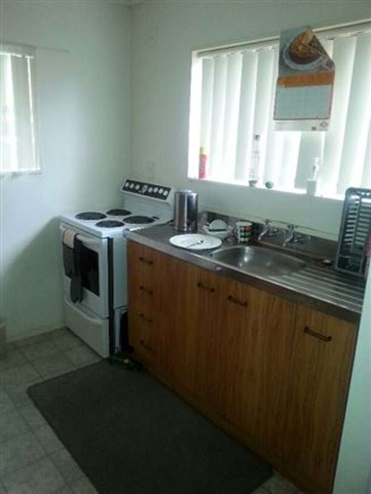 6/3195 Great North Road New Lynn_6