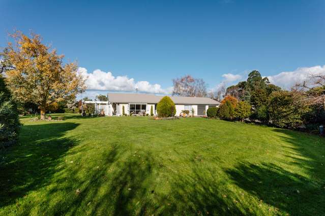 241 Adelaide Road Dannevirke_4