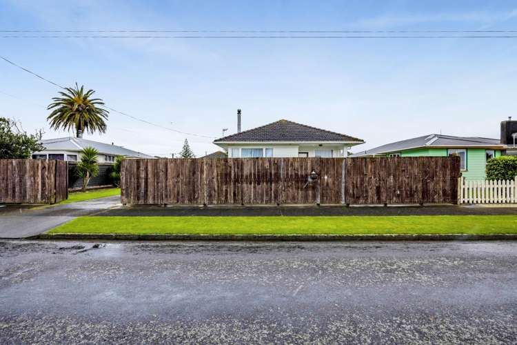 20 McLean Street Hawera_26