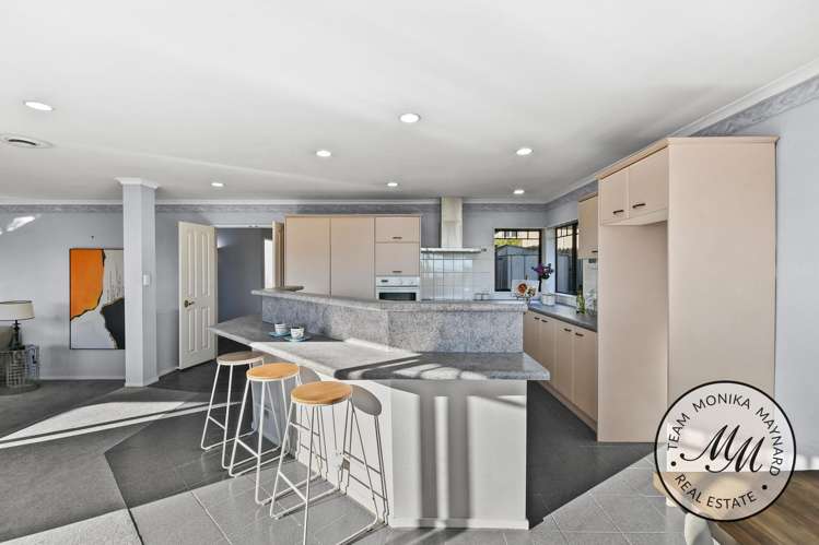 31 Ribbonwood Crescent Goodwood Heights_8