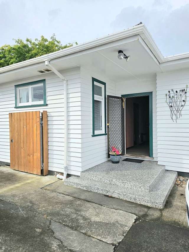 89 Ferguson Street West End_2