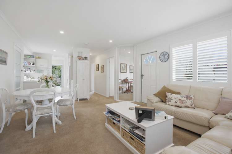 86A Gover Street New Plymouth Central_21