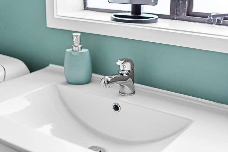 1 Fantail Court Orewa_12