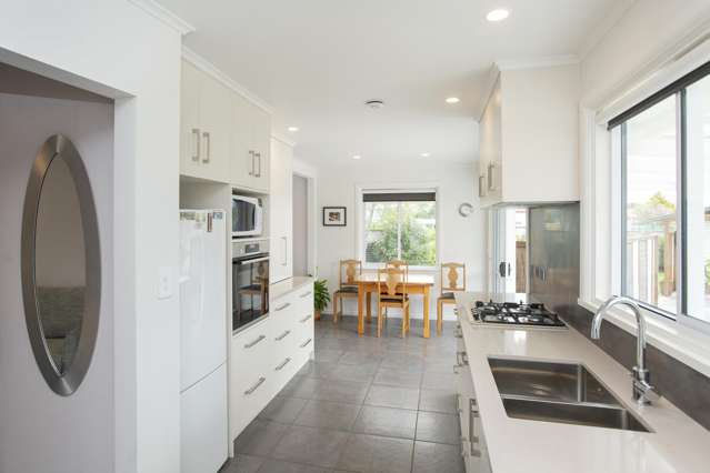 1057 Aberdeen Road Te Hapara_1