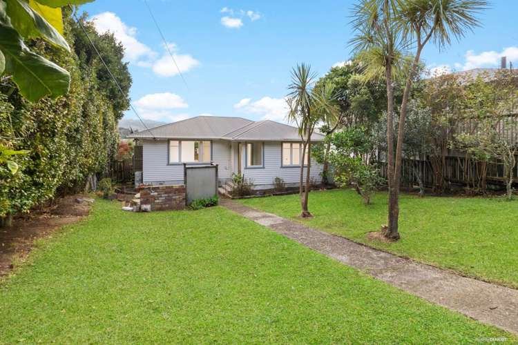 130 Glengarry Road Glen Eden_8